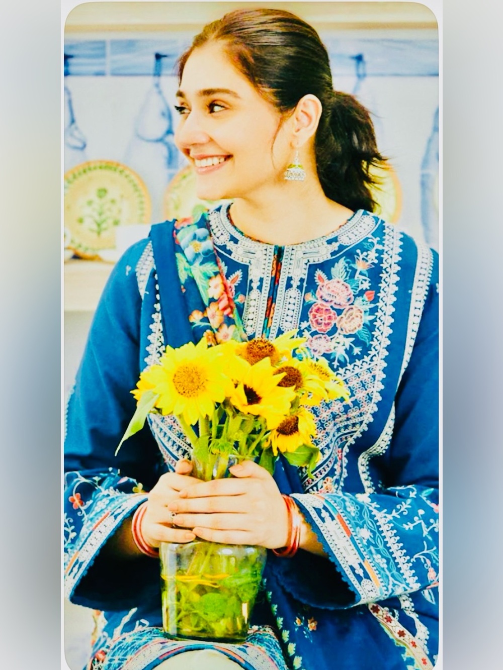 Embroidered Blue Floral Kurta with Scarf XS! 34 sz